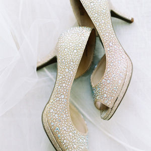 Kelly & Katie Darlene Gold Stone Peep Toe Shoes